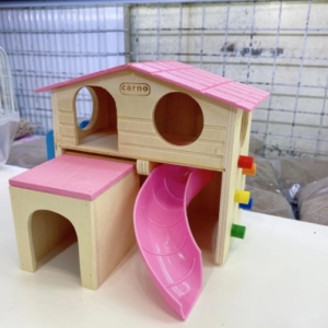 nha-go-lau-dai-sac-mau